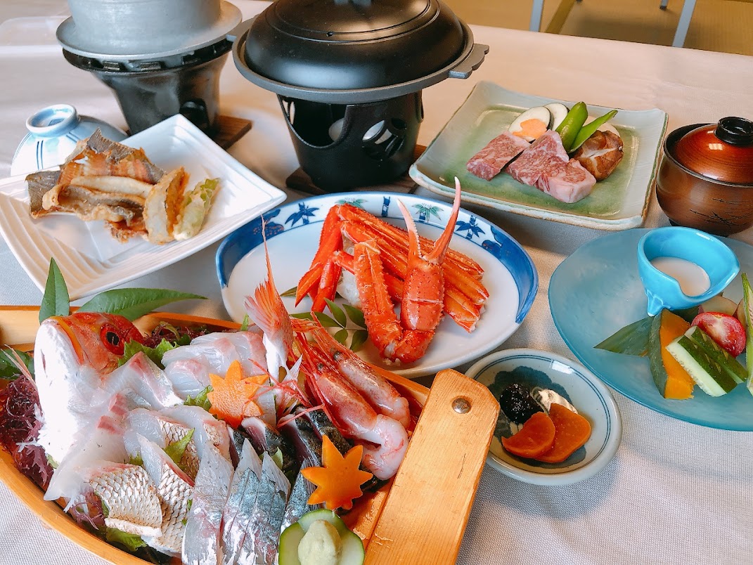4/6～　カニもお肉もお魚も季節の但馬、満載豪華プラン　流しそうめん体験も!　22000(春～秋　宿泊プラン)