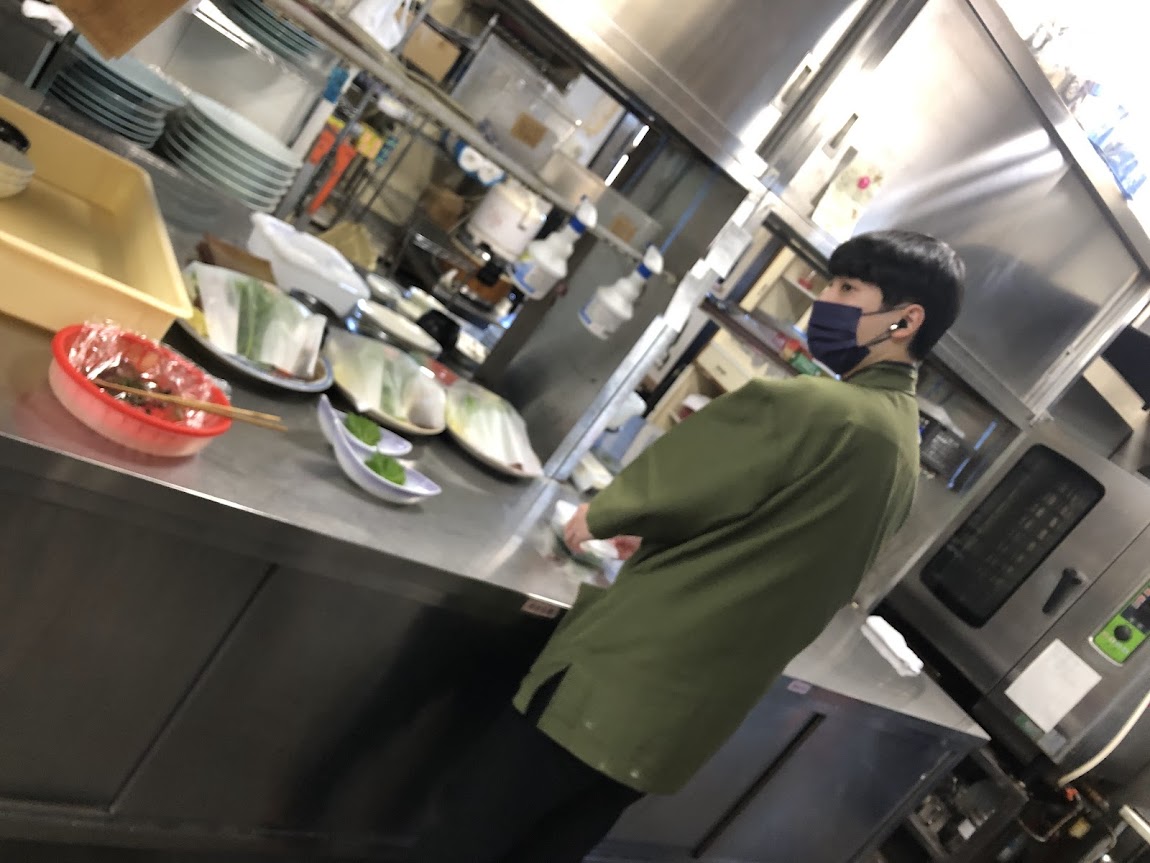 和食中心の調理仕込み・盛り付け補助(キッチンスタッフ)イメージ2