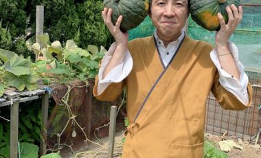 でかぼちゃ、、、穫ったどー！！